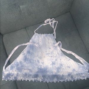 Cropped halter top
